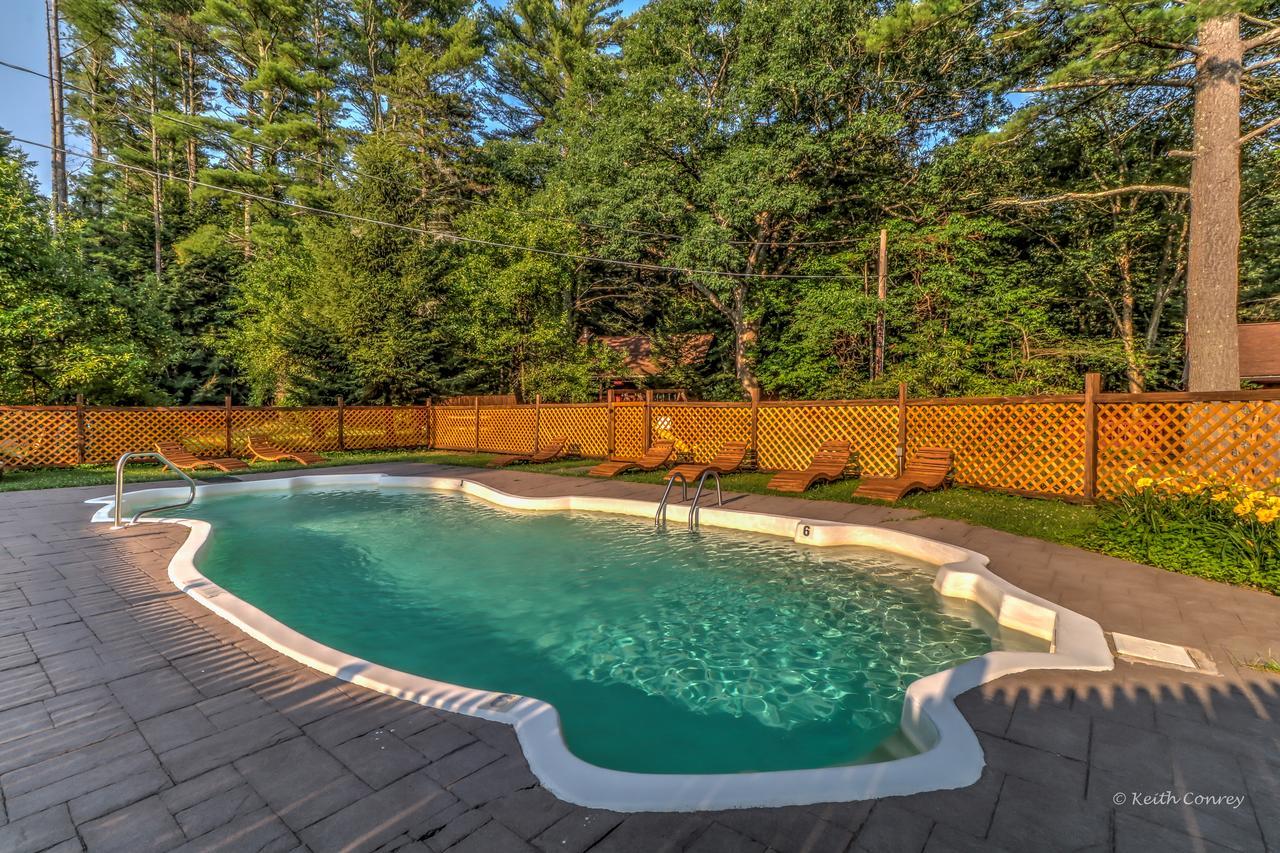 Magnolia Streamside Resort Canadensis Экстерьер фото